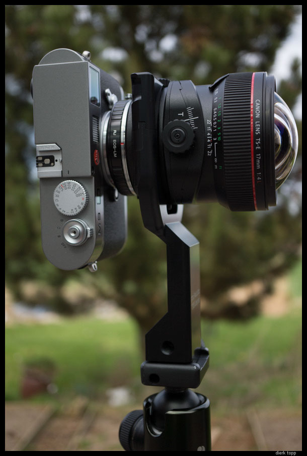 With the Canon TSE Tripod Collar from Hartblei. This collar keeps the lens in constant position and there are no parallax problems for stitching images. | Dierk Topp