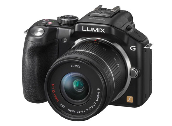 Panasonic Lumix G5 kit for $299