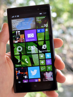 Nokia Lumia 830 -- great power in an "affordable flagship" smartphone with excellent Zeiss PureView imaging technology.