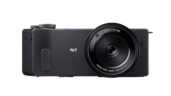 Certainly one of the most interesting fixed-lens compacts, the Sigma DP2 Quattro with Foveon sensor.