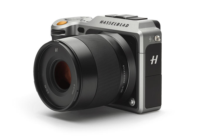 Hasselblad X1D-50c -- world's first compact mirrorless digital medium format camera